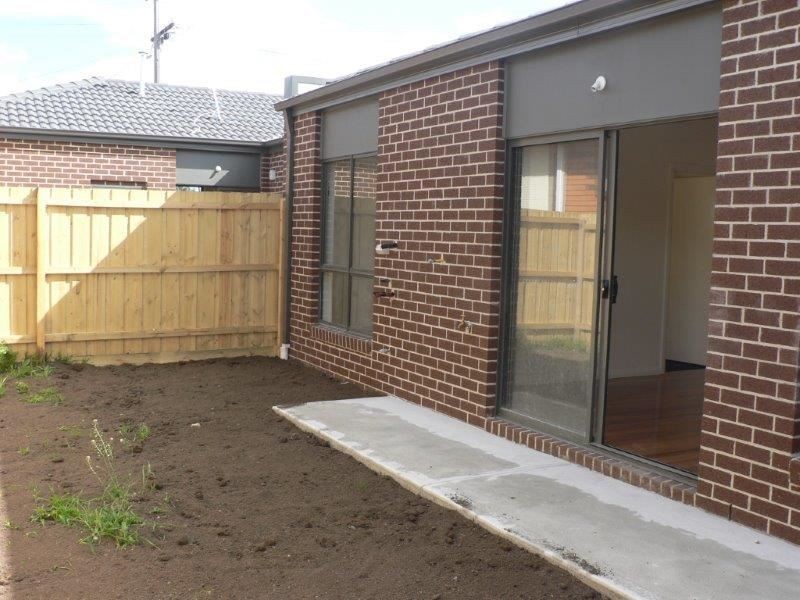 2/34 Hurtle Street, Lalor VIC 3075