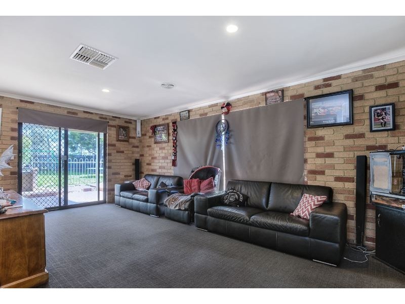 25 Glendale Avenue, Epping VIC 3076