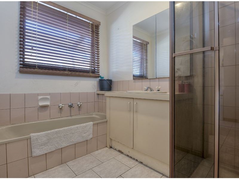 25 Glendale Avenue, Epping VIC 3076