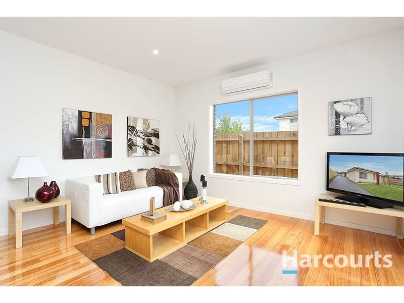 2/21 Tambo Avenue, Reservoir VIC 3073