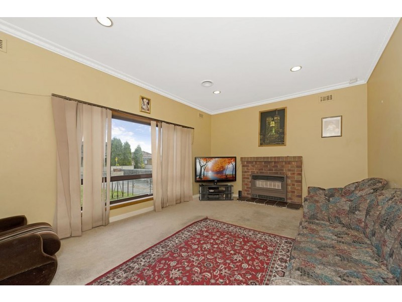 28 Messmate Street, Lalor VIC 3075