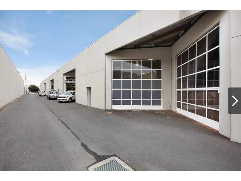 3/72-74 Chifley Drive, Preston VIC 3072