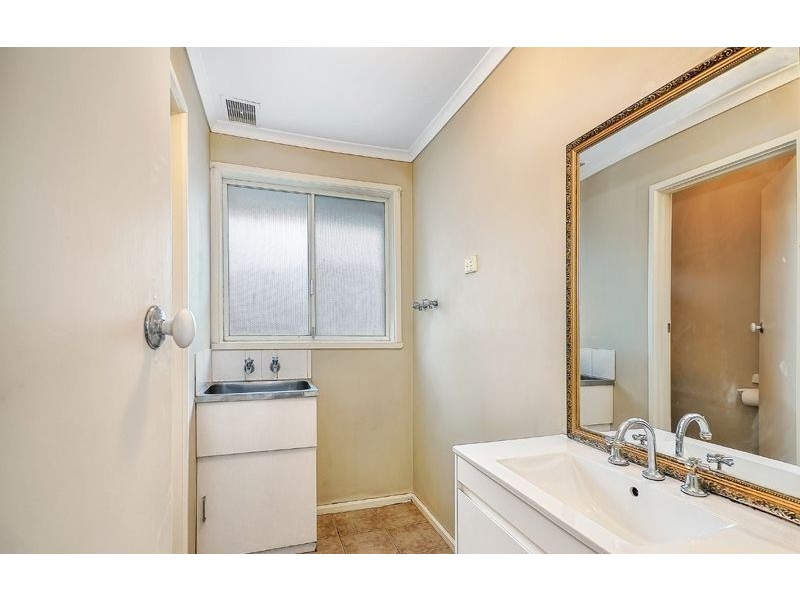 4/2-4 Hall Street, Epping VIC 3076