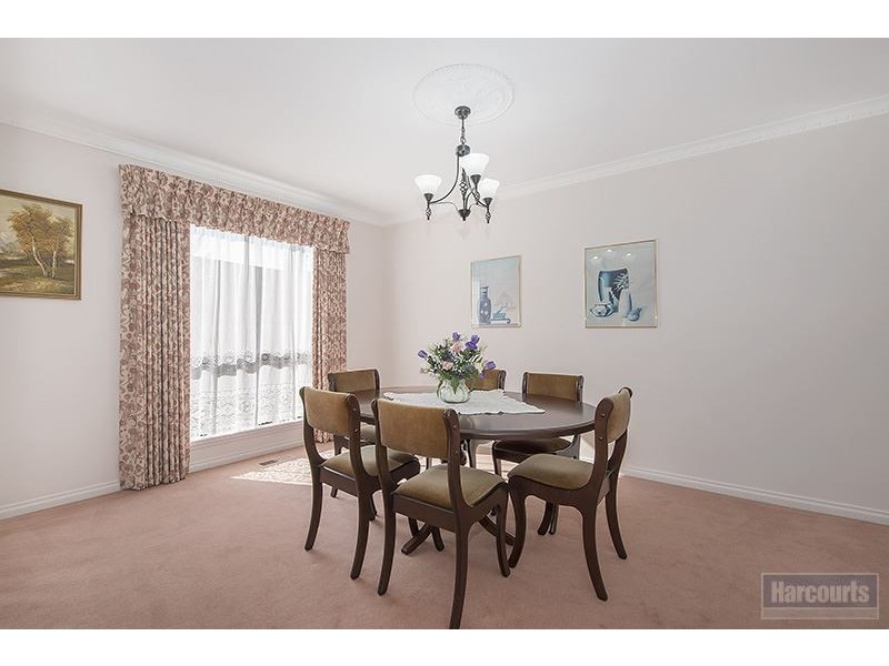 4 Acmena Court, Mill Park VIC 3082