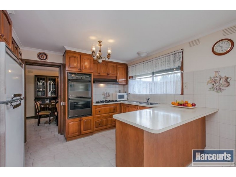 31 Kathryn Avenue, Lalor VIC 3075