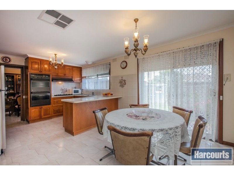 31 Kathryn Avenue, Lalor VIC 3075