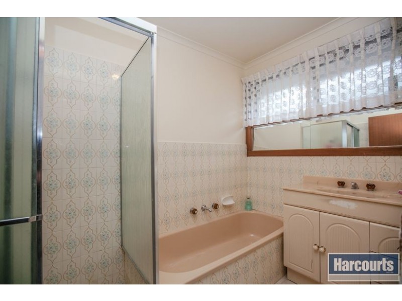 31 Kathryn Avenue, Lalor VIC 3075