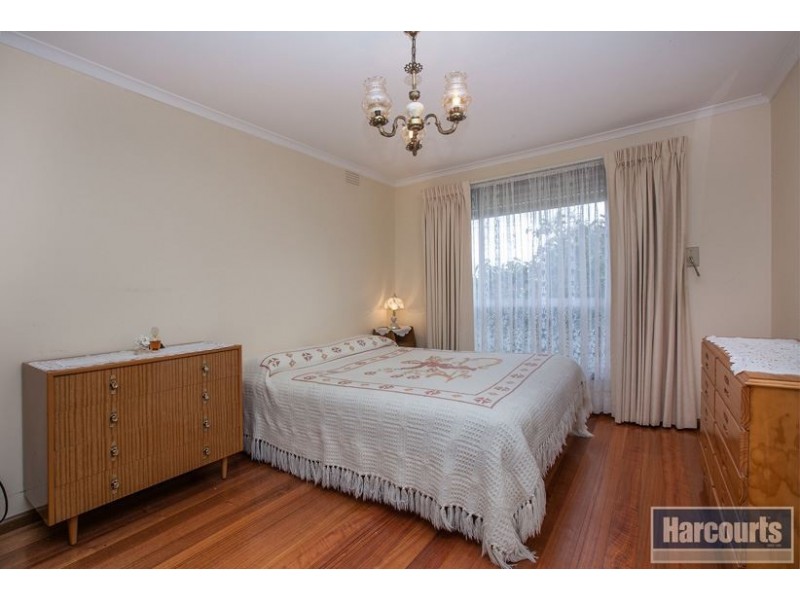 31 Kathryn Avenue, Lalor VIC 3075