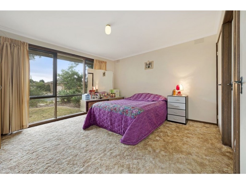 109 Mill Park Drive, Mill Park VIC 3082