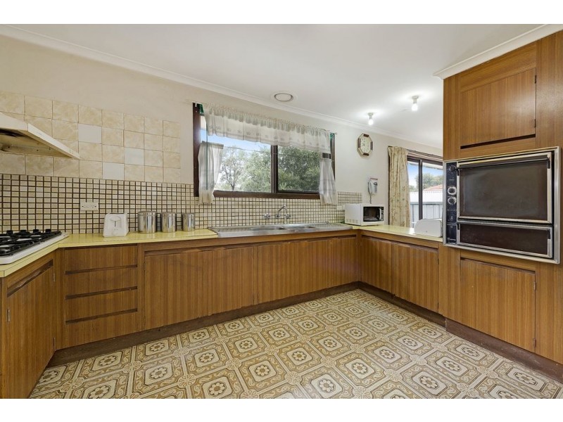 109 Mill Park Drive, Mill Park VIC 3082