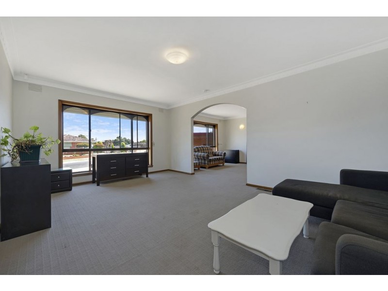 36 Maxwell Street, Lalor VIC 3075