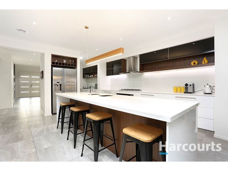 6 Grainger Drive, Wollert VIC 3750