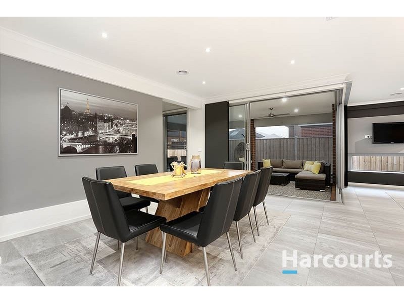 6 Grainger Drive, Wollert VIC 3750