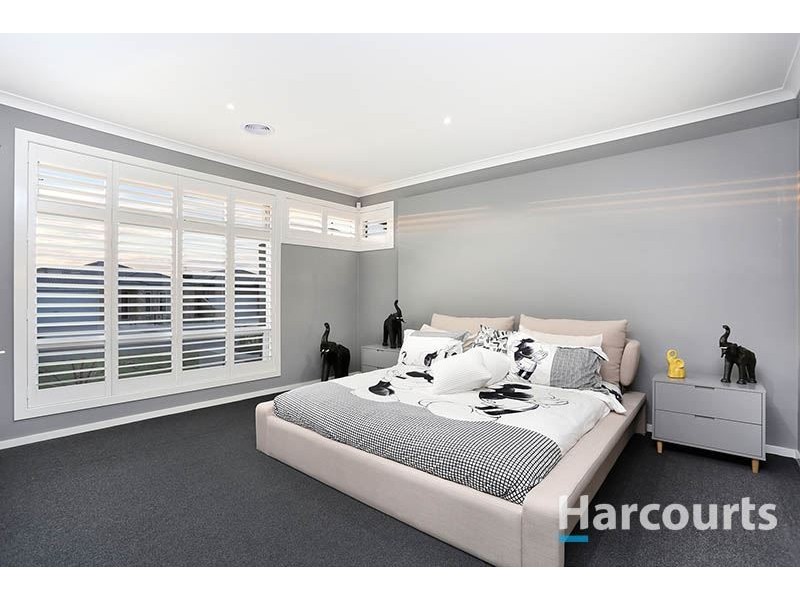 6 Grainger Drive, Wollert VIC 3750