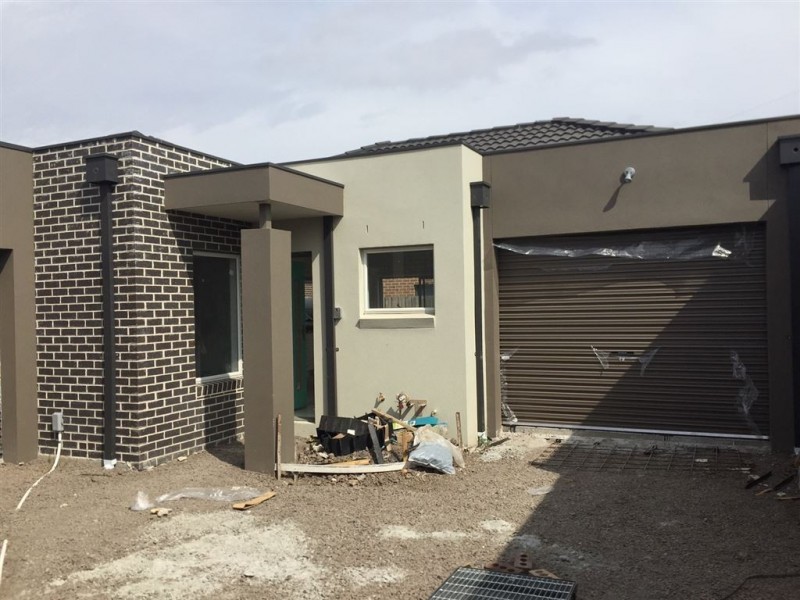 2/12 Hermione Terrace, Epping VIC 3076