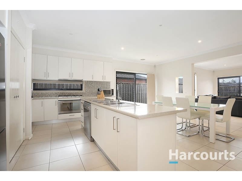 107 Gordons Road, South Morang VIC 3752