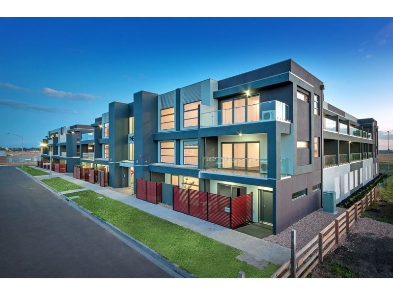 3/1 Jarama Boulevard, Epping VIC 3076