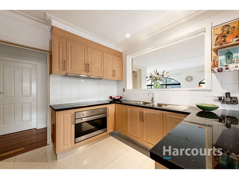 15 Everett Court, Thomastown VIC 3074