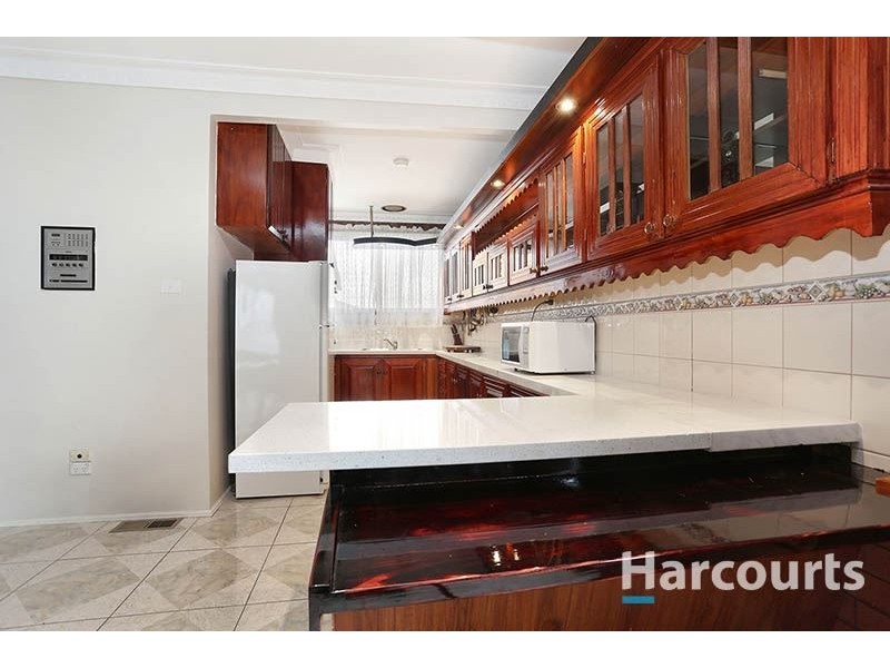 15 Maryland Close, Thomastown VIC 3074