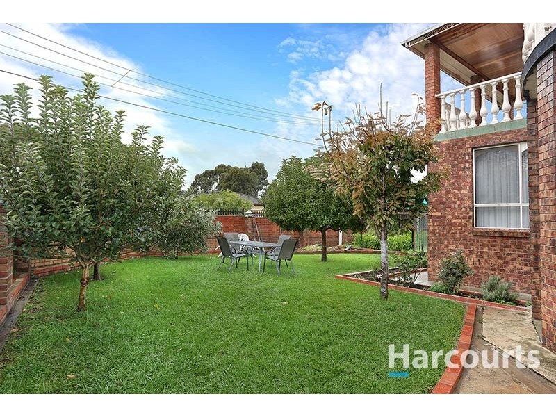 15 Maryland Close, Thomastown VIC 3074