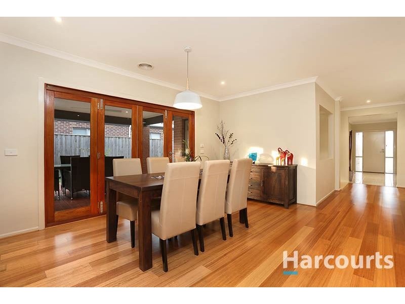33 Hathfelde Boulevard, Mernda VIC 3754