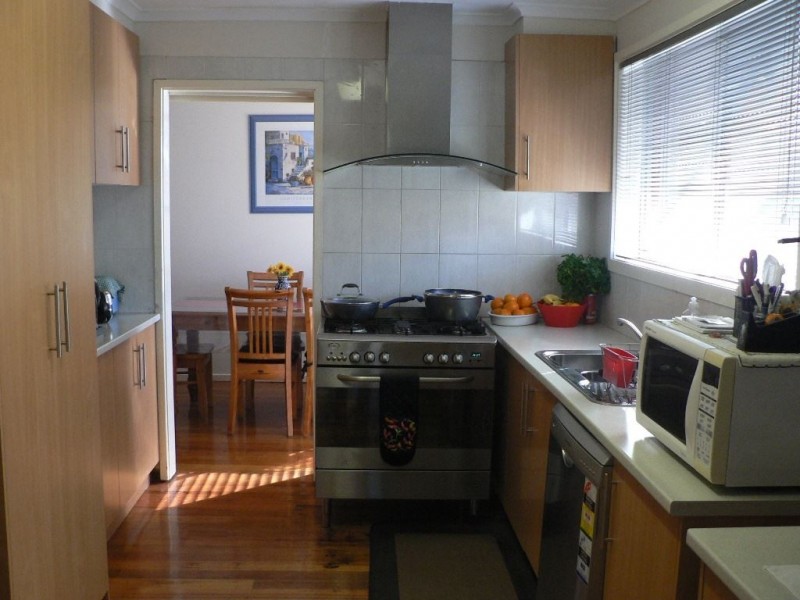 121 Casey Drive, Lalor VIC 3075