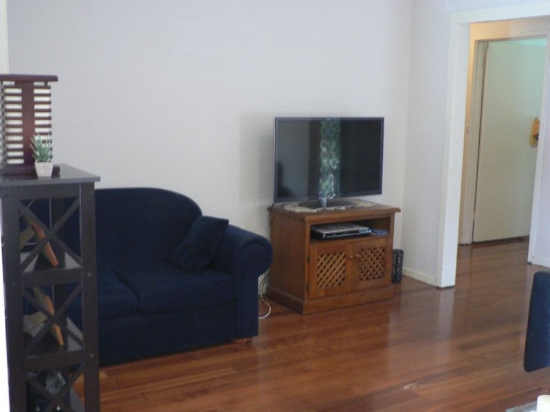 121 Casey Drive, Lalor VIC 3075