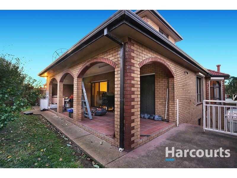 9 Mossman Crescent, Lalor VIC 3075