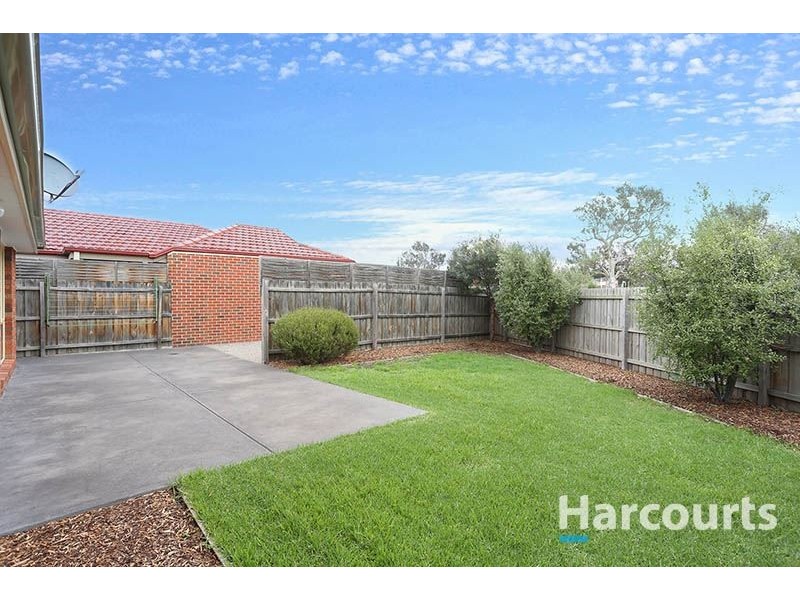 24 Ellendale Way, South Morang VIC 3752