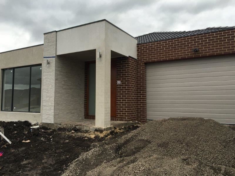 13 Dolmen Street, Wollert VIC 3750