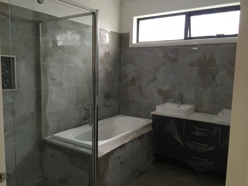 13 Dolmen Street, Wollert VIC 3750