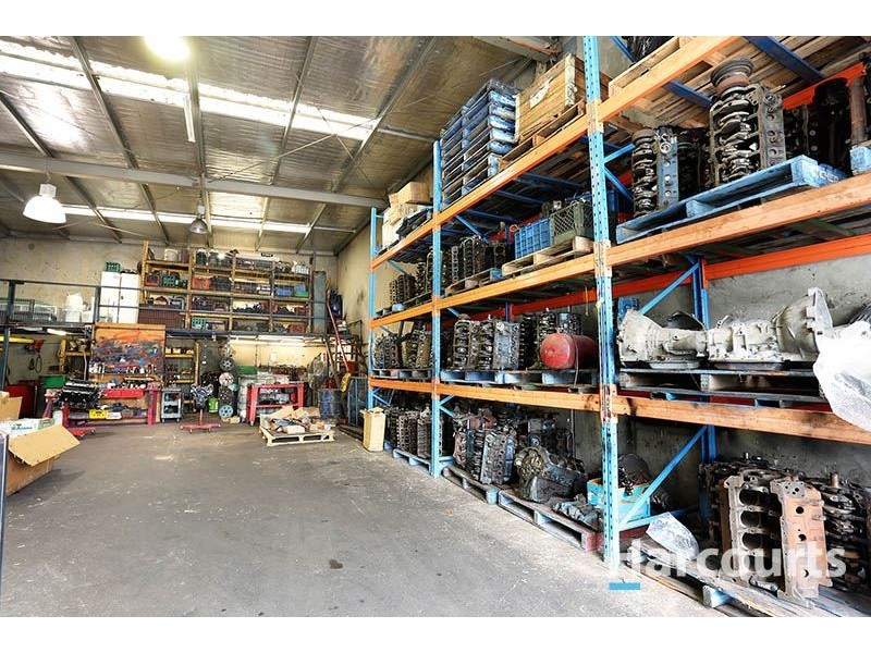 2/9 Brand Drive, Thomastown VIC 3074