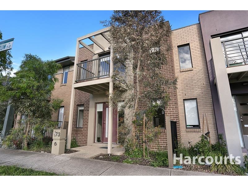 73 Lyndarum Drive, Epping VIC 3076