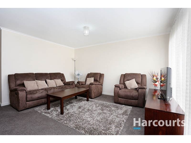 1/35 Benaroon Drive, Lalor VIC 3075