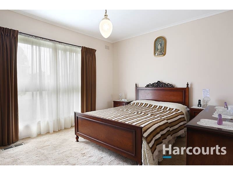 33 Dawson Street, Reservoir VIC 3073