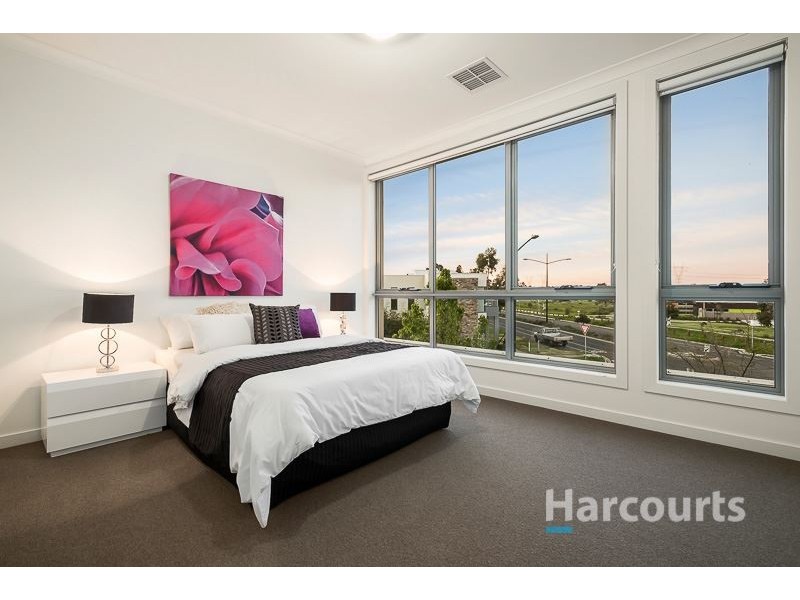 9 Champions Parade, Epping VIC 3076