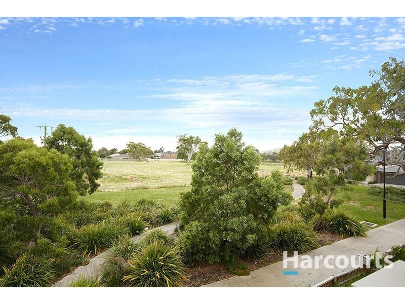 2 Prowse Walk, Epping VIC 3076