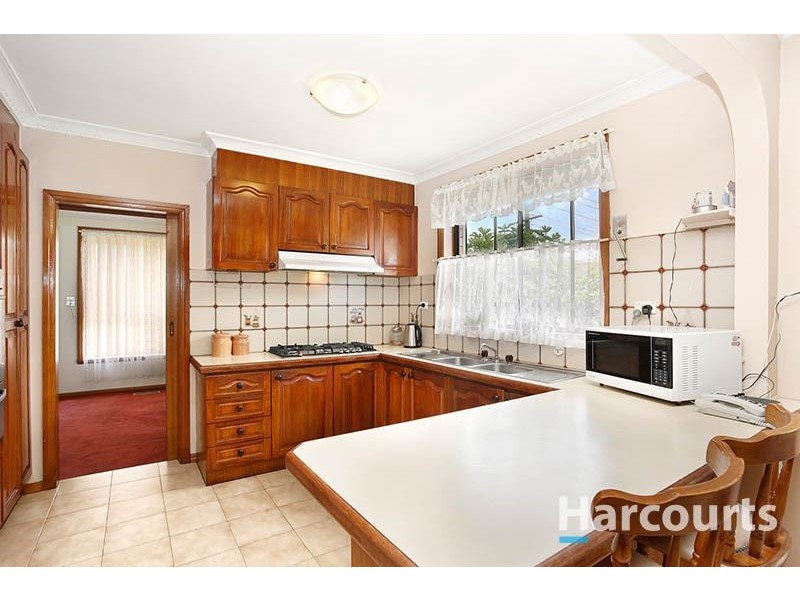 39 Victoria Drive, Thomastown VIC 3074