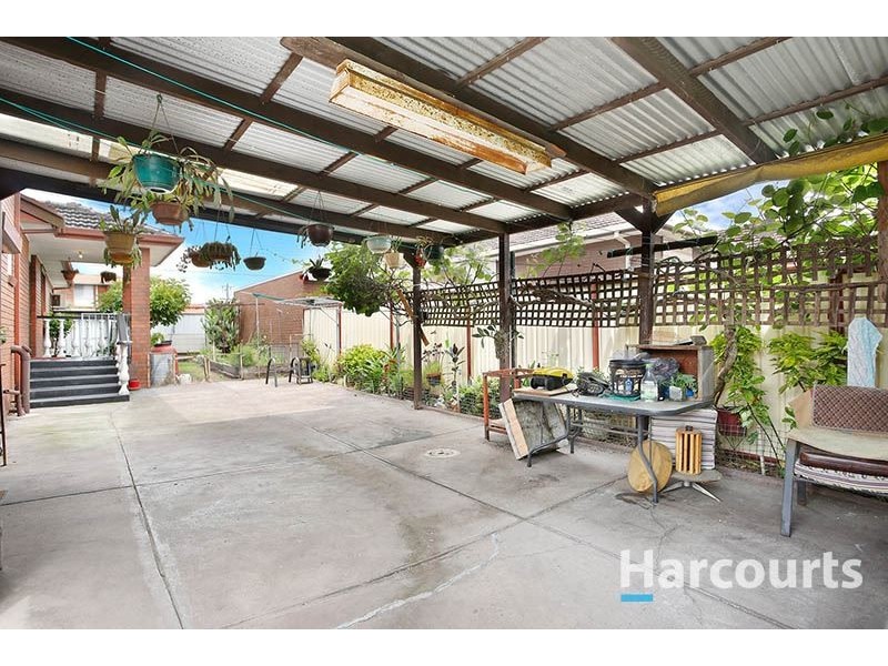 39 Victoria Drive, Thomastown VIC 3074