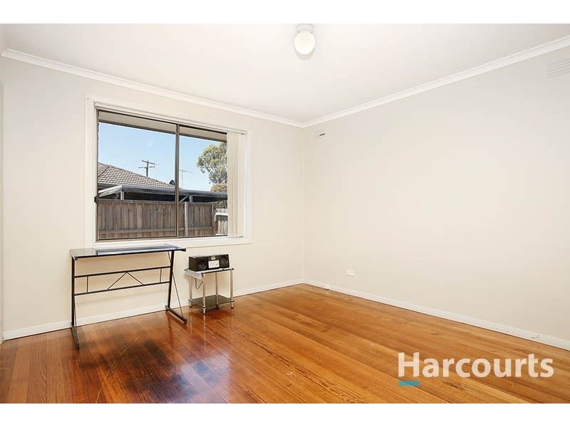 2/3 Aranda Place, Epping VIC 3076