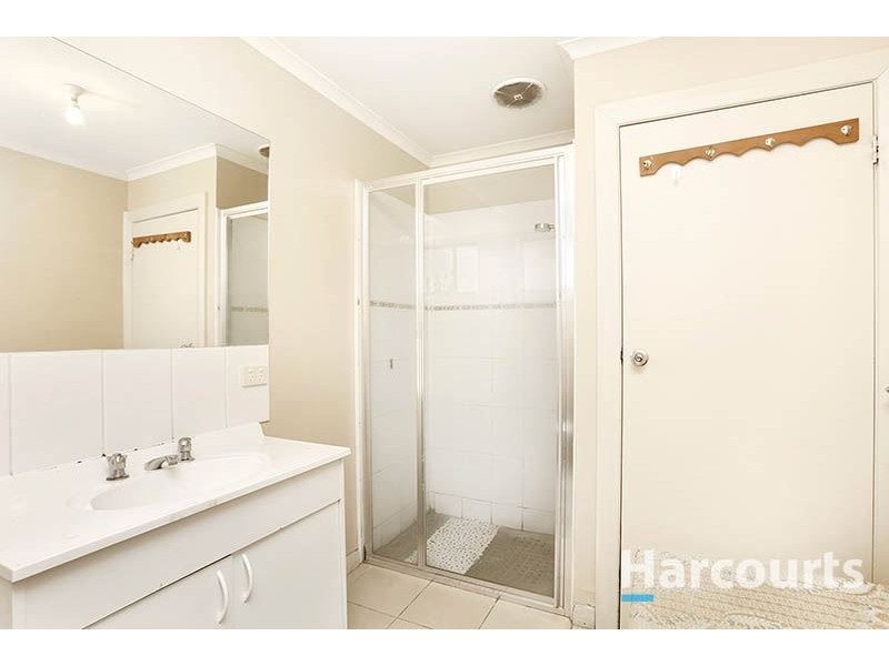 2/3 Aranda Place, Epping VIC 3076