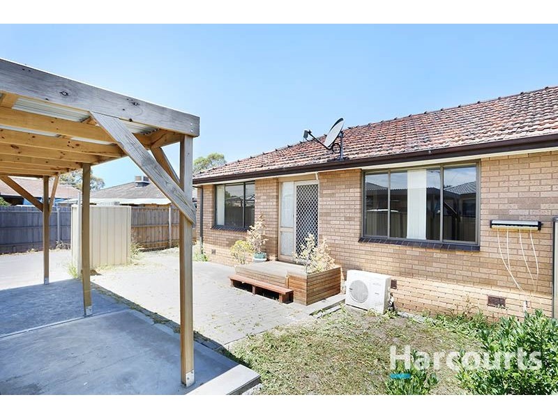 2/3 Aranda Place, Epping VIC 3076