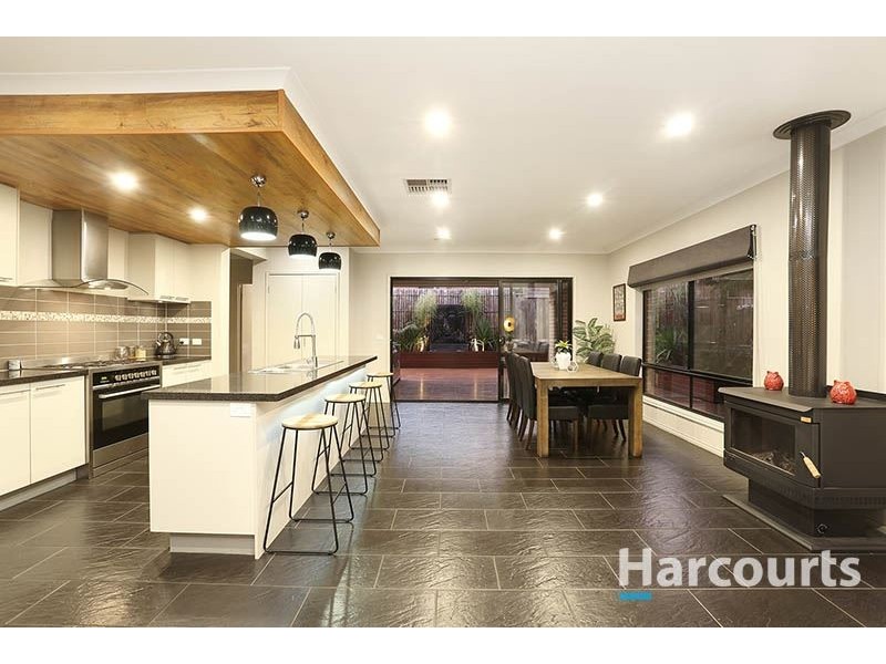 4 Hicus Drive, Doreen VIC 3754