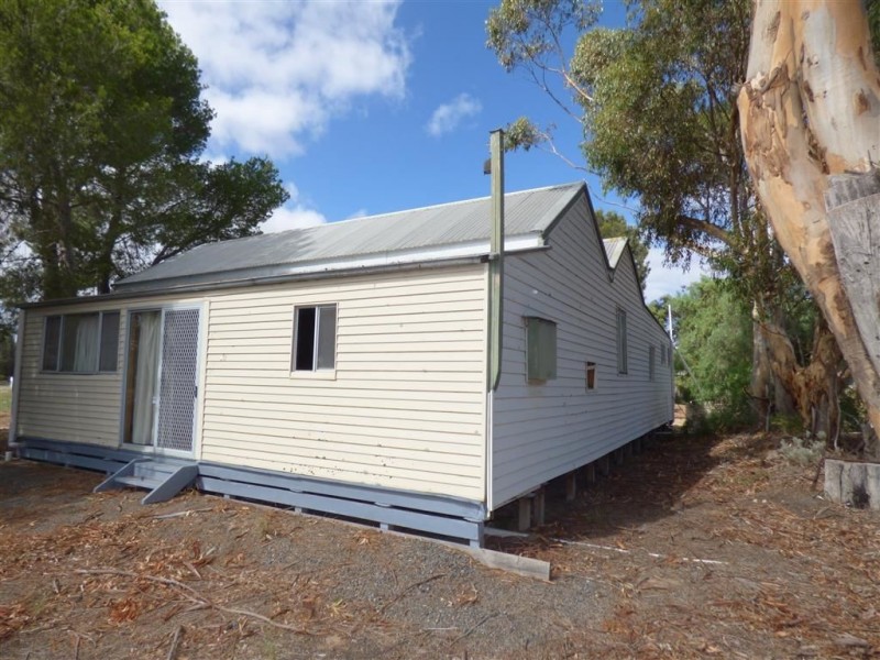 8 Dyer Street, Rupanyup VIC 3388