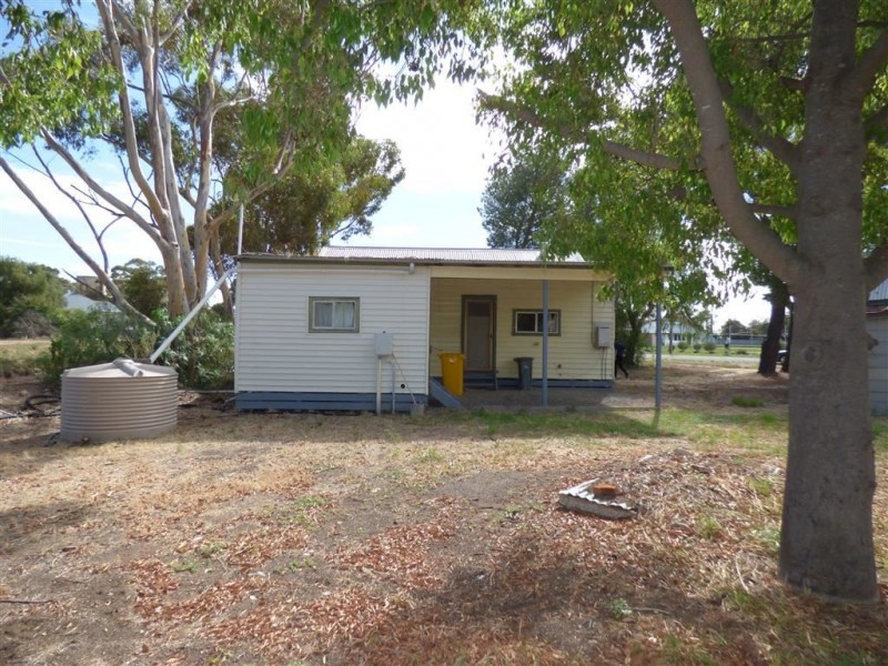 8 Dyer Street, Rupanyup VIC 3388