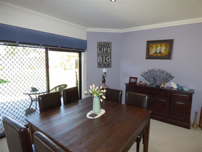 17 The Avenue, Warracknabeal VIC 3393