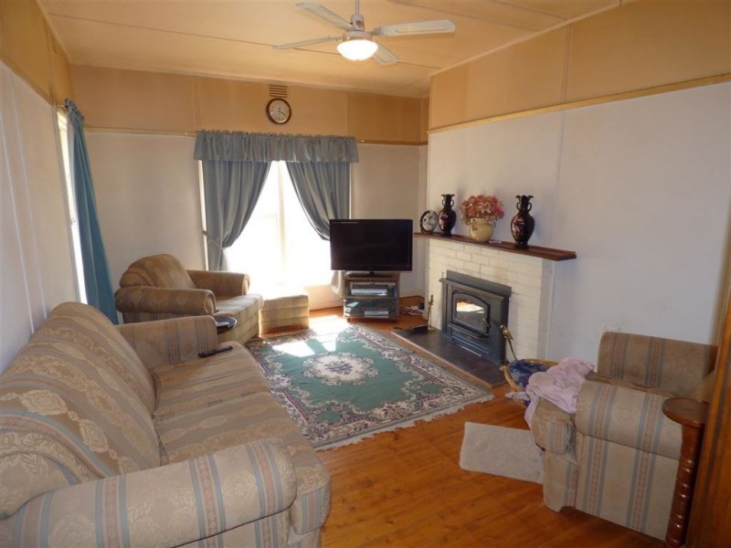 14 Rueben Burns Road, Edenhope VIC 3318