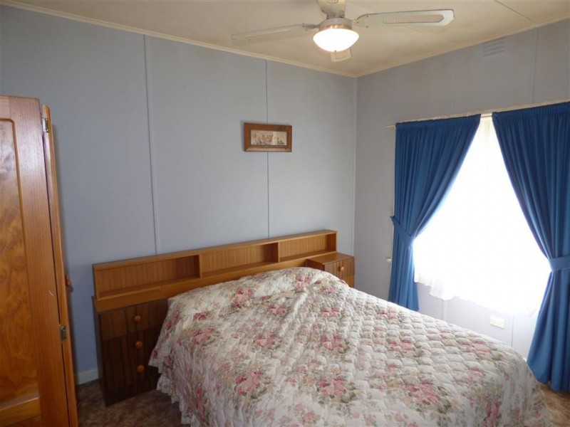 14 Rueben Burns Road, Edenhope VIC 3318