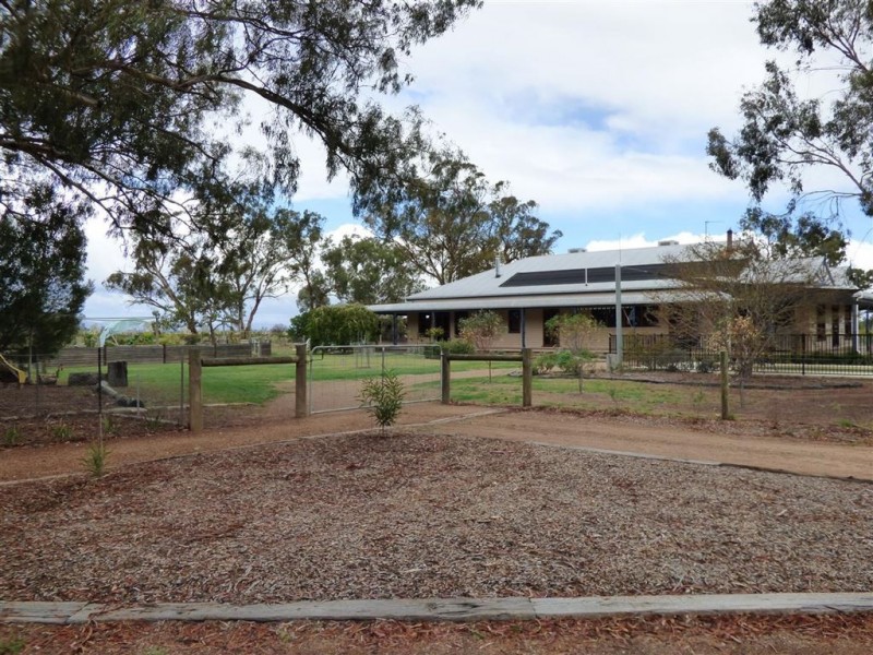 765 Hickeys Road, Wonwondah VIC 3401