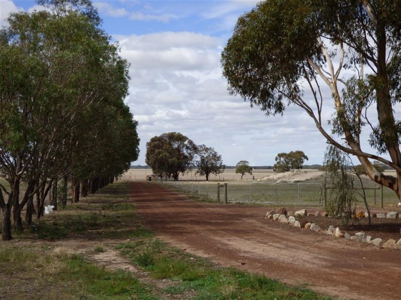 982 Lindners Road, Quantong VIC 3401